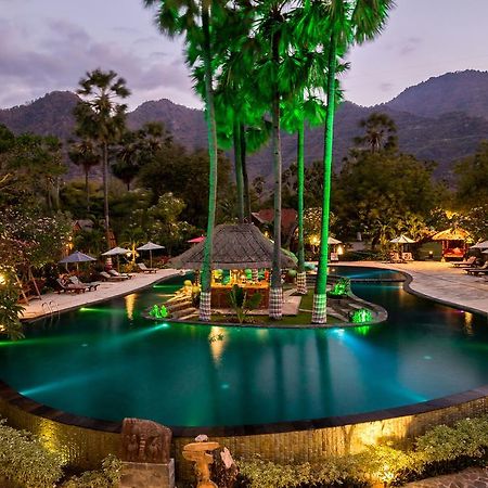 Kinaara Resort & Spa Pemuteran Екстериор снимка