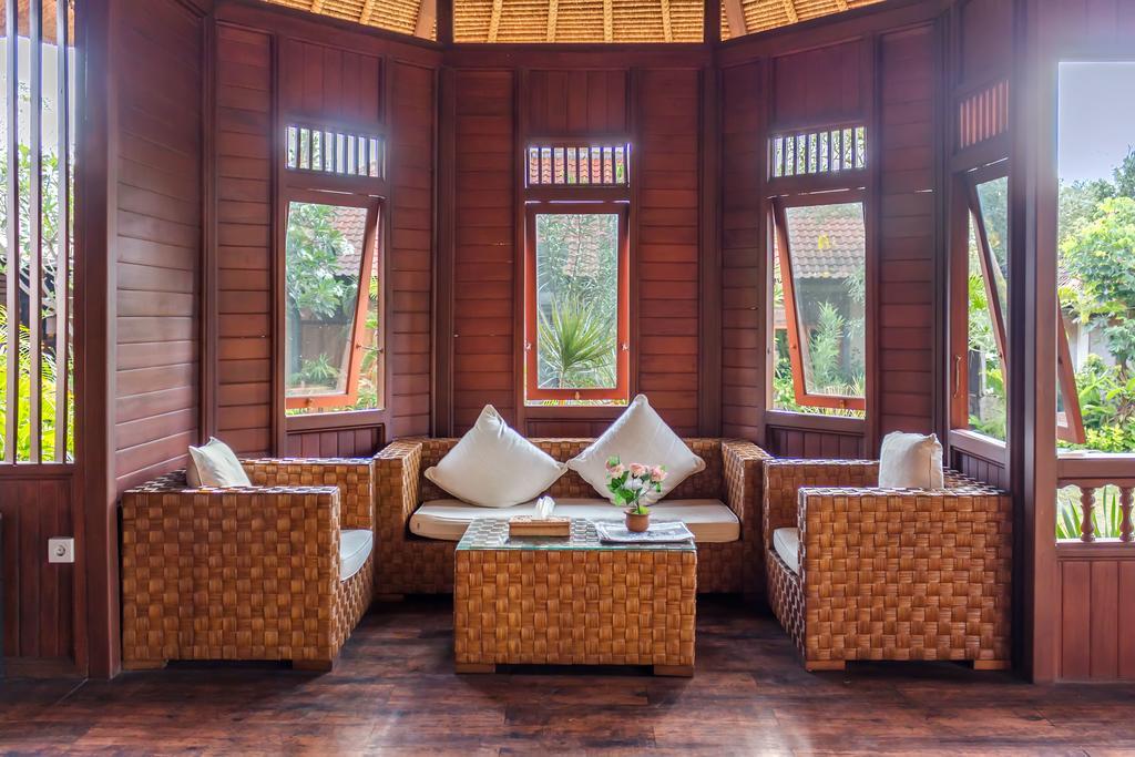 Kinaara Resort & Spa Pemuteran Екстериор снимка